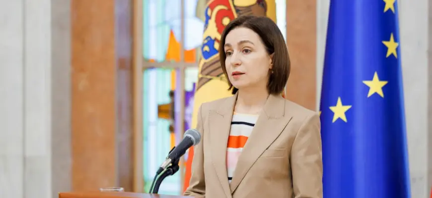 Maia Sandu speaks about teacher salaries in Moldova