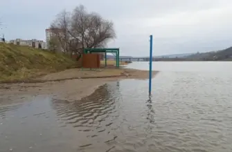 Low Dniester water level near Soroca in Moldova